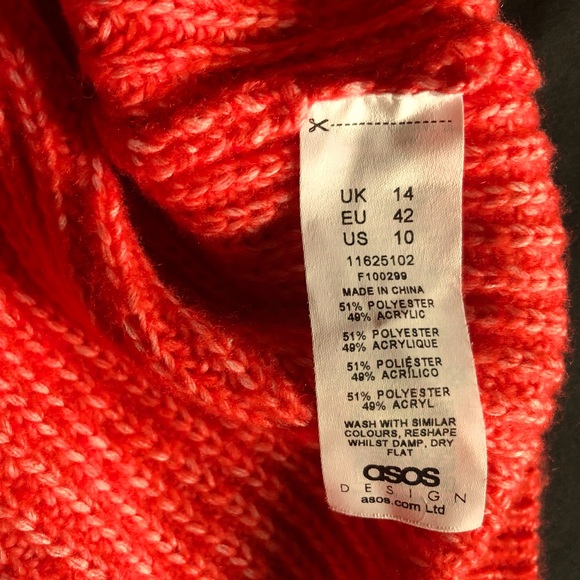 🆕 ASOS V-Neck Cozy Sweater with Balloon Sleeves in Red (NWOT) - Picture 5 of 7